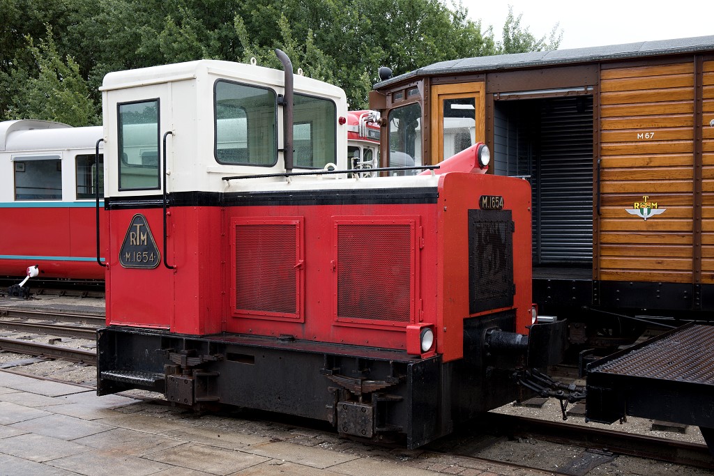RTM ouddorp trammuseum hdr trein treinen vervoer ns transport erfgoed spoorweg spoorwegen spoor tram museum metro